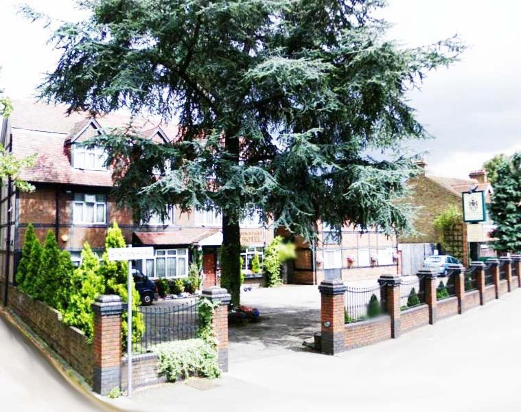 Kings Paget Hotel West Drayton  ภายนอก รูปภาพ